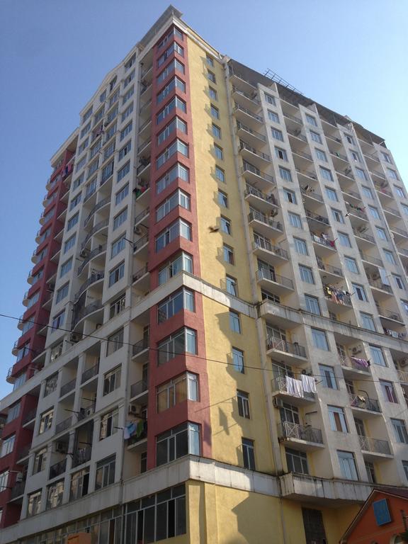 Apartment On Takaishvili Batumi Room photo